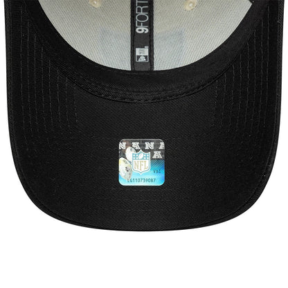 Las Vegas Raiders NFL Colourblock Cream & Black New Era 9FORTY Adjustable Cap, inside view showing the black undervisor with an NFL holographic sticker, black sweatband with a 9FORTY label at the centre, and light taping.