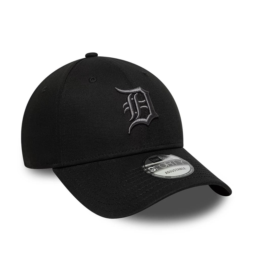 Pictured is this MLB League Essential Detroit Tigers 9FORTY cap in black. 3