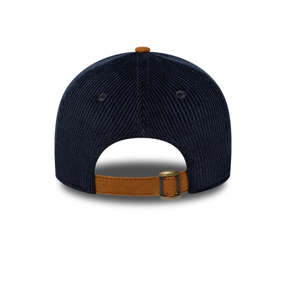 Pictured is this New Era Cord Mix 9TWENTY cap in brown. 4