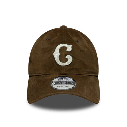 Pictured is this MLB Suede Chicago Cubs 9TWENTY cap in green. 2