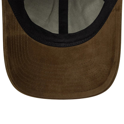 Pictured is this MLB Suede Chicago Cubs 9TWENTY cap in green. 5