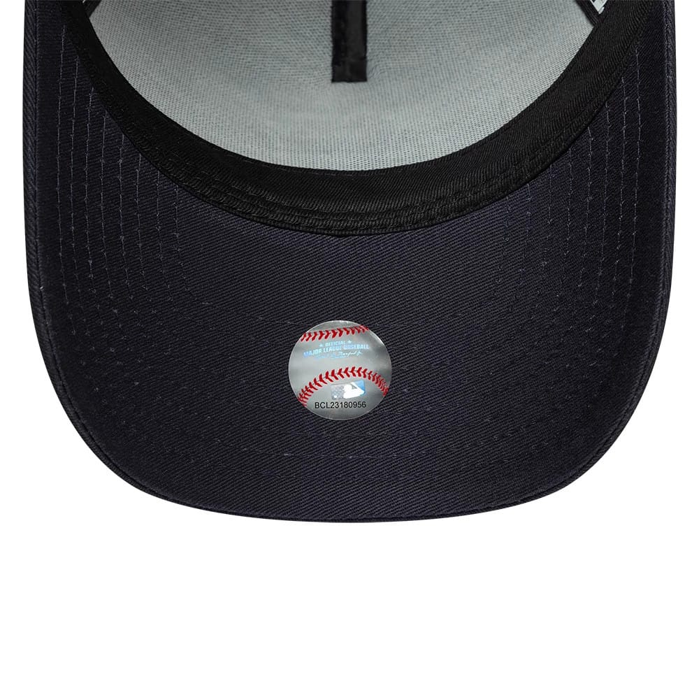 Pictured is this MLB League Essential New York Yankees 9FORTY A-Frame cap in navy. 5