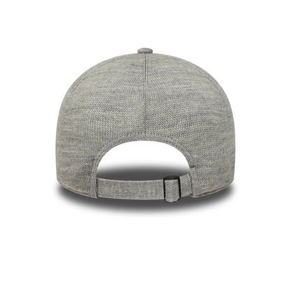 Pictured is this MLB Knitted New York Yankees 9TWENTY A-Frame cap in grey. 4