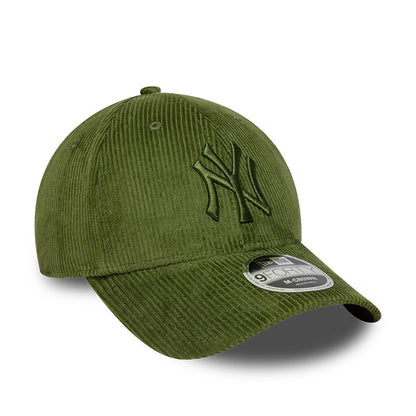 Pictured is this MLB Cord New York Yankees 9FORTY M-Crown cap in green. 3