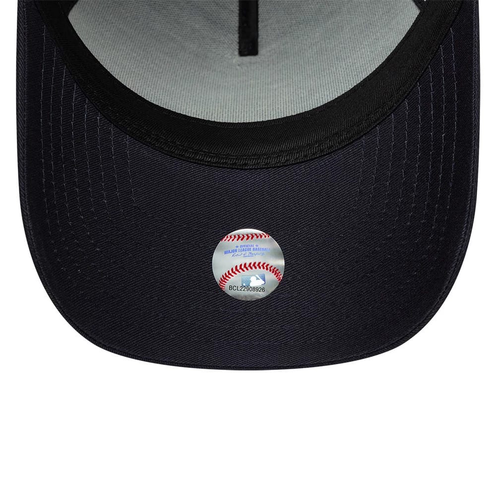 Pictured is this MLB Metallic Outline LA Dodgers 9FORTY A-Frame cap in navy. 5