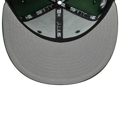 Pictured is this New Era Heritage Script 59FIFTY Fitted cap in dark green. 2