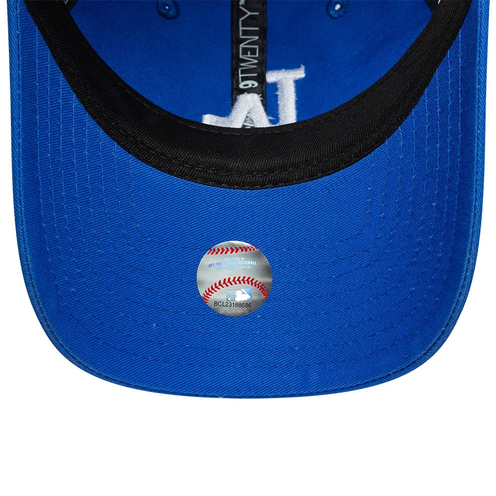 Pictured is this MLB League Essential LA Dodgers 9TWENTY cap in bright blue. 5