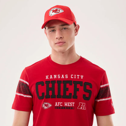 The model is wearing this NFL Sideline 2026 Kansas City Chiefs T-Shirt in red. 5