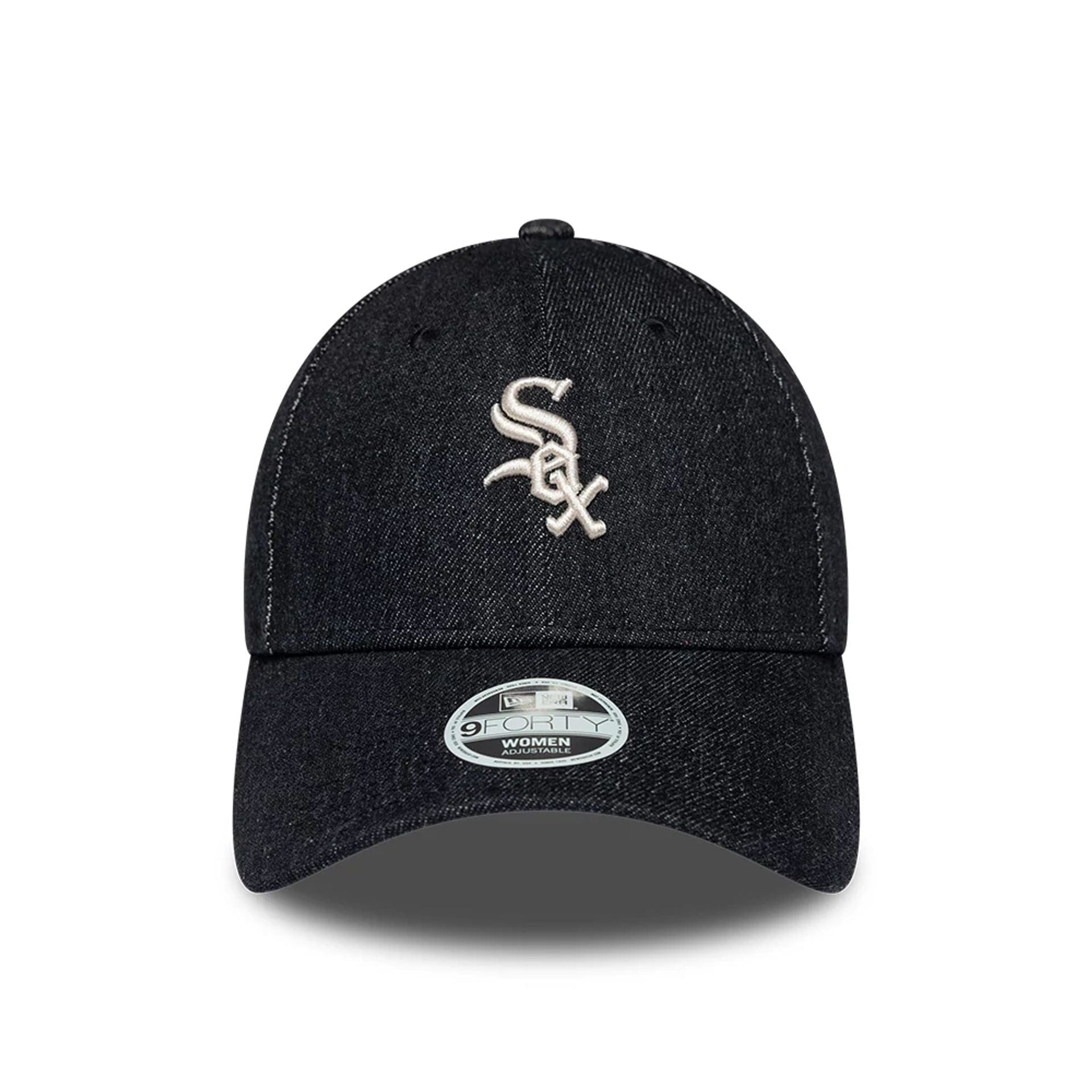 Pictured is this Womens MLB Denim Chicago White Sox 9FORTY Bowback cap in black. 3