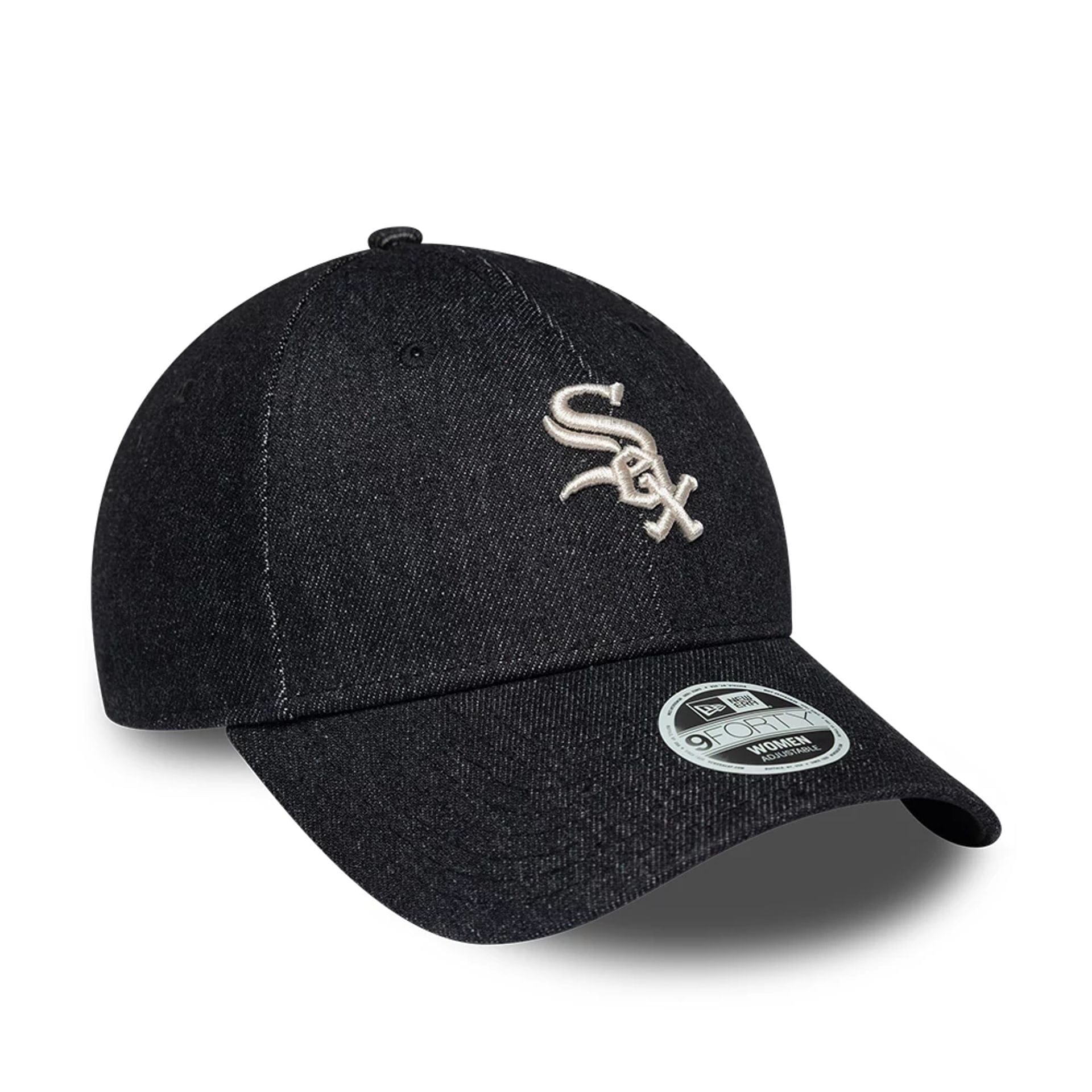 Pictured is this Womens MLB Denim Chicago White Sox 9FORTY Bowback cap in black. 4