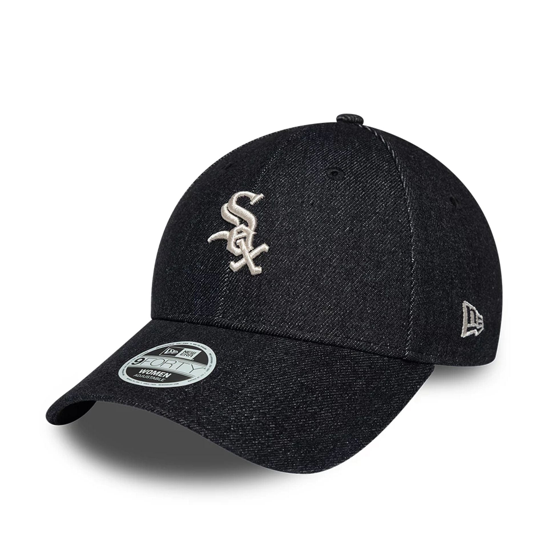 Pictured is this Womens MLB Denim Chicago White Sox 9FORTY Bowback cap in black. 1