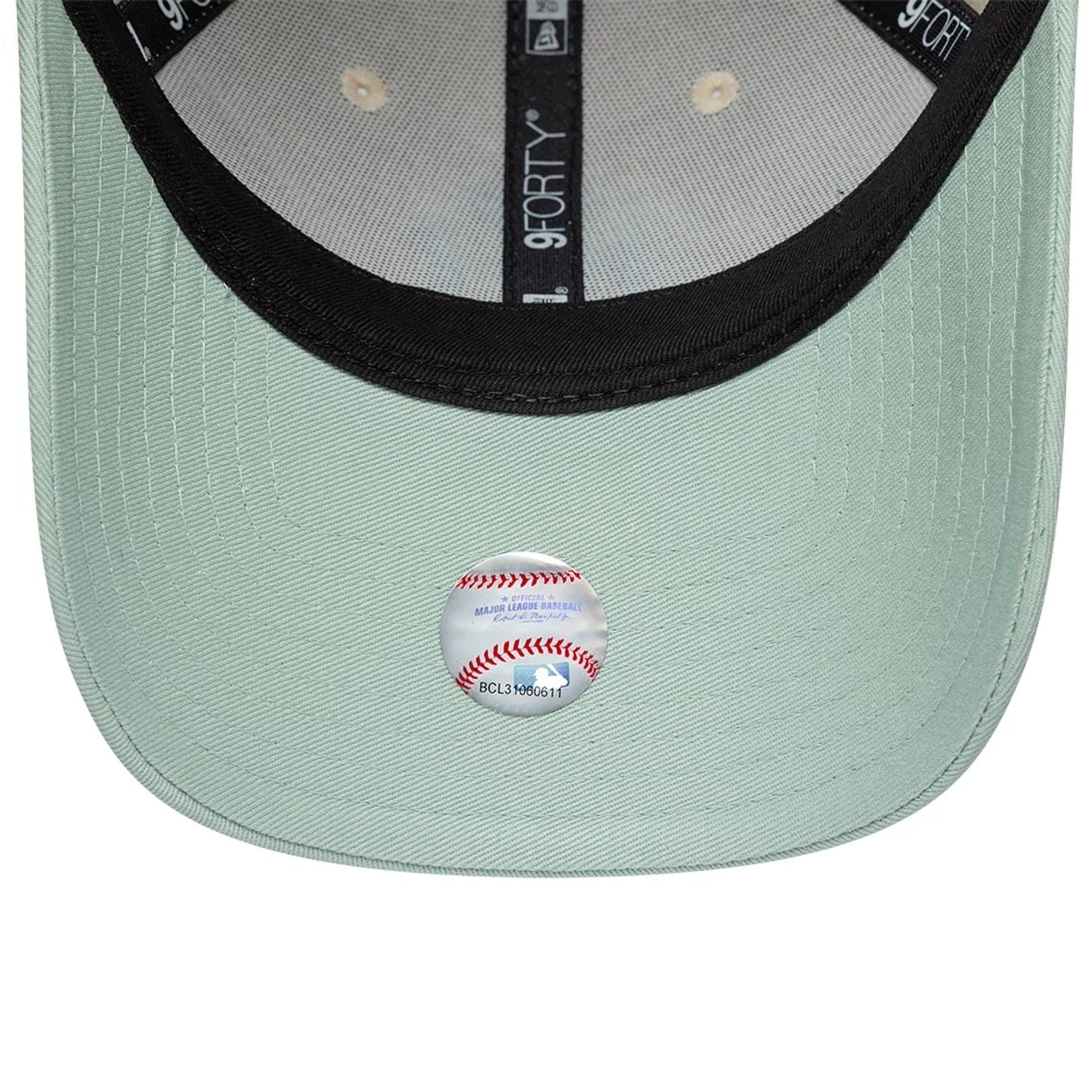 Pictured is this Womens MLB Floral New York Yankees 9FORTY cap in Cream. 7