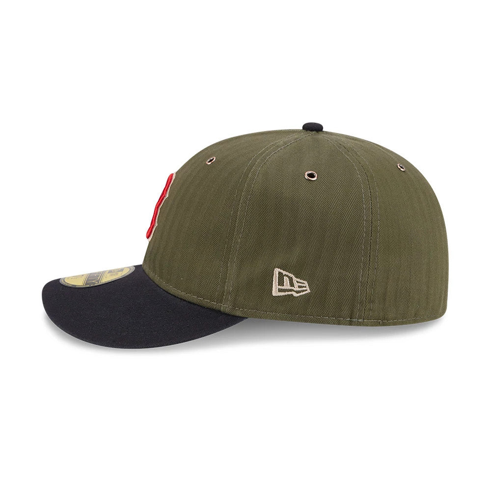 Pictured is this MLB American Herringbone Boston Red Sox 59FIFTY Fitted cap in green. 6