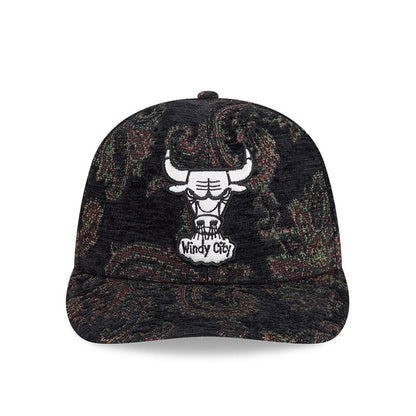 Pictured is this NBA Jacquard Chenille Chicago Bulls 59FIFTY Fitted cap in black. 3