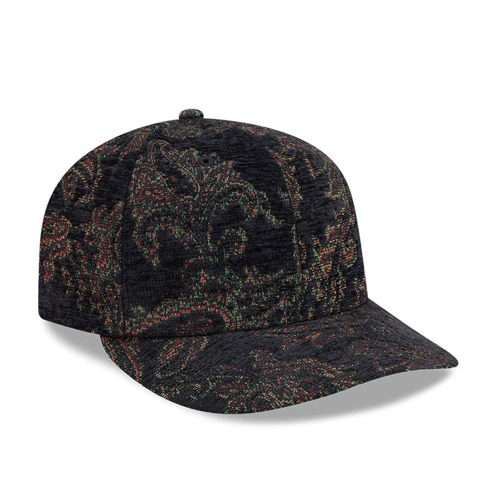 Pictured is this New Era Jacquard Chenille 59FIFTY Fitted cap in black. 4