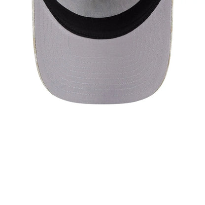 Pictured is this MLB Leafy Palm LA Dodgers 59FORTY A-Frame Fitted cap in light beige. 2