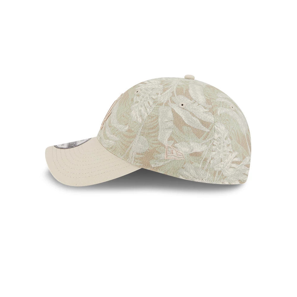 Pictured is this MLB Leafy Palm LA Dodgers 9TWENTY Adjustable cap in light beige. 5