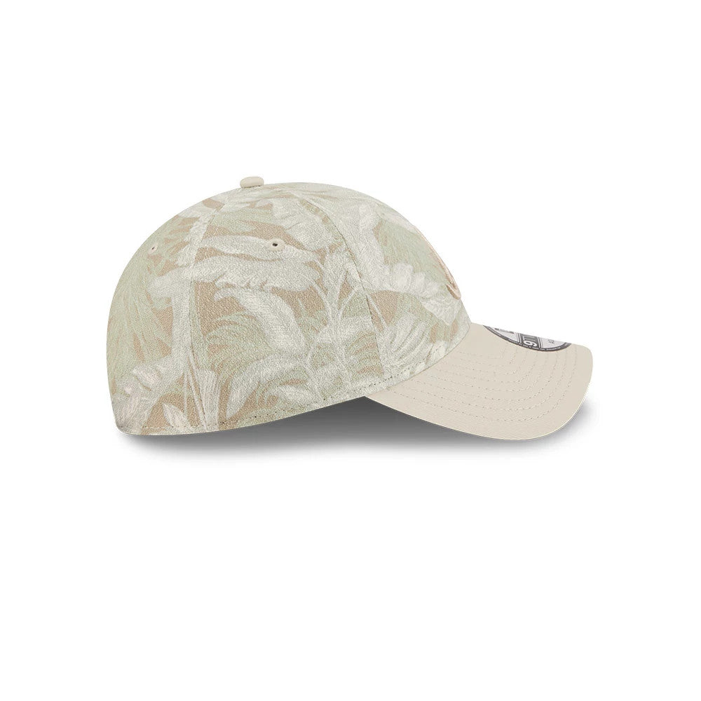 Pictured is this MLB Leafy Palm Atlanta Braves 9TWENTY Adjustable cap in light beige. 6