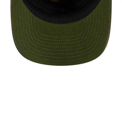 Pictured is this MLB Nylon Wash Dye LA Dodgers 19TWENTY Adjustable cap in open green. 7