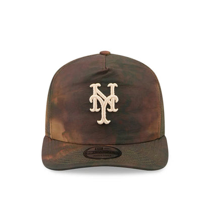 Pictured is this MLB Nylon Wash Dye New York Mets 19TWENTY Adjustable cap in open green. 2