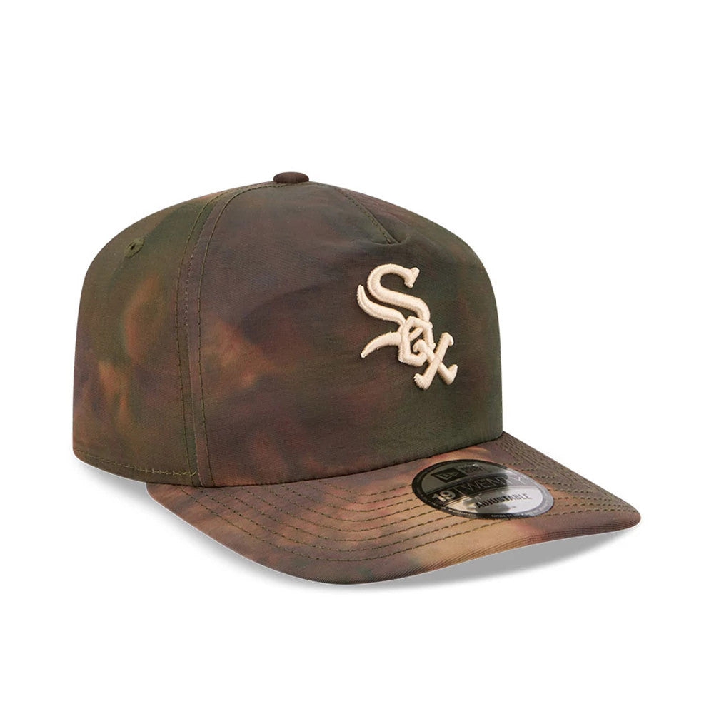 Pictured is this MLB Nylon Wash Dye Chicago White Sox 19TWENTY Adjustable cap in open green. 3