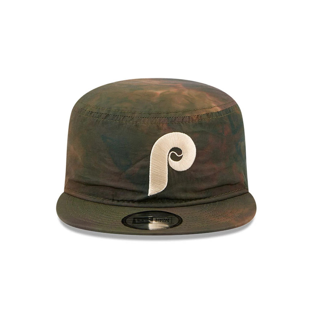 Pictured is this MLB Nylon Wash Dye Philadelphia Phillies Painter cap in open green. 2