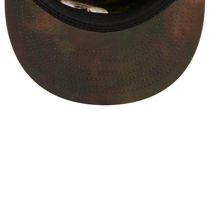 Pictured is this MLB Nylon Wash Dye Philadelphia Phillies Painter cap in open green. 6