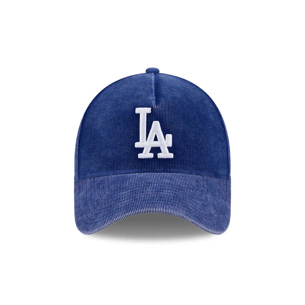 Pictured is this MLB Quickstrike Snow Wash Cord LA Dodgers 59FORTY A-Frame Fitted cap in dark blue. 3