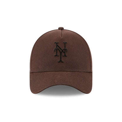 Pictured is this MLB Quickstrike Waxy Canvas New York Mets 59FORTY A-Frame Fitted cap in open brown. 2