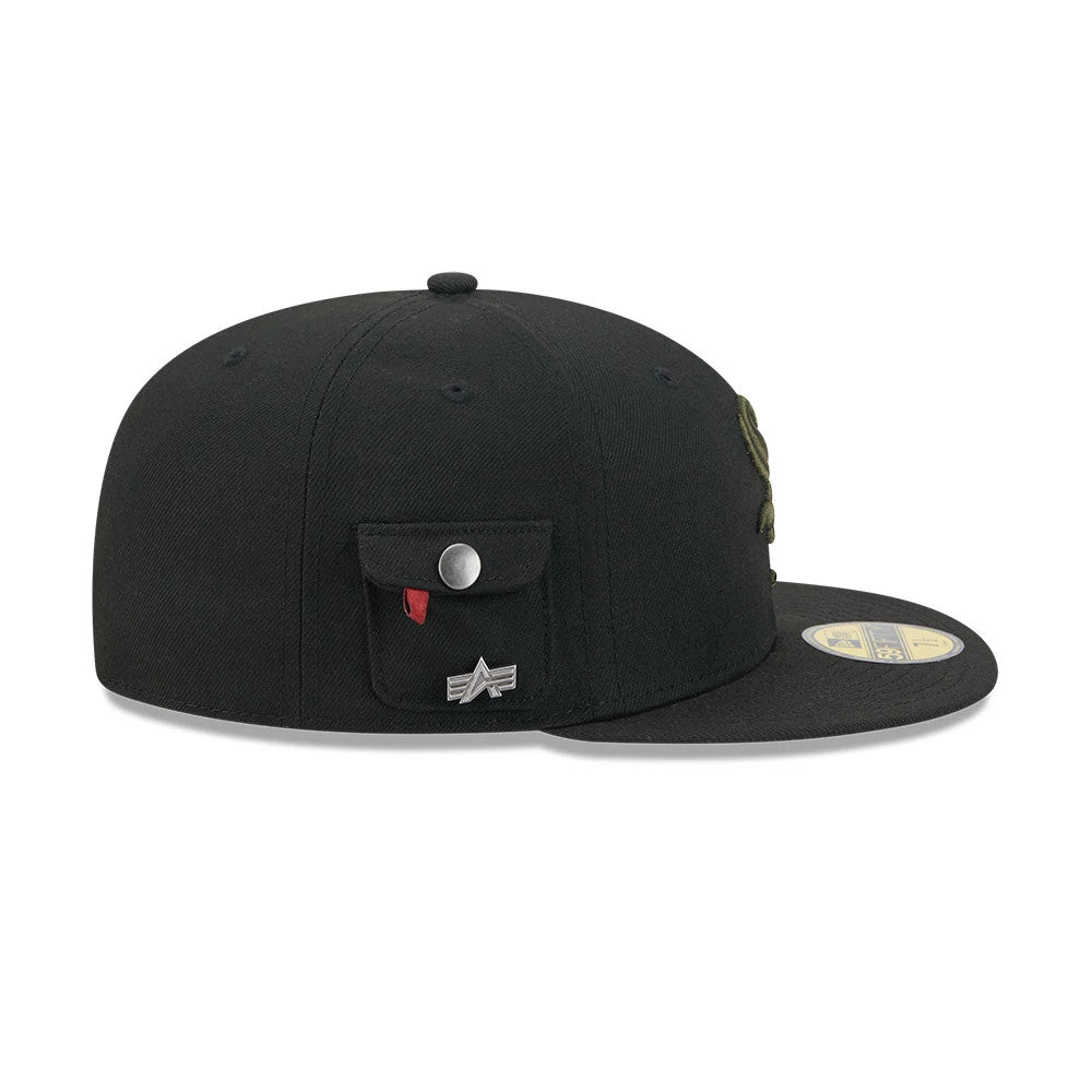 Pictured is this MLB X Alpha Chicago White Sox 59FIFTY Fitted cap in black. 6