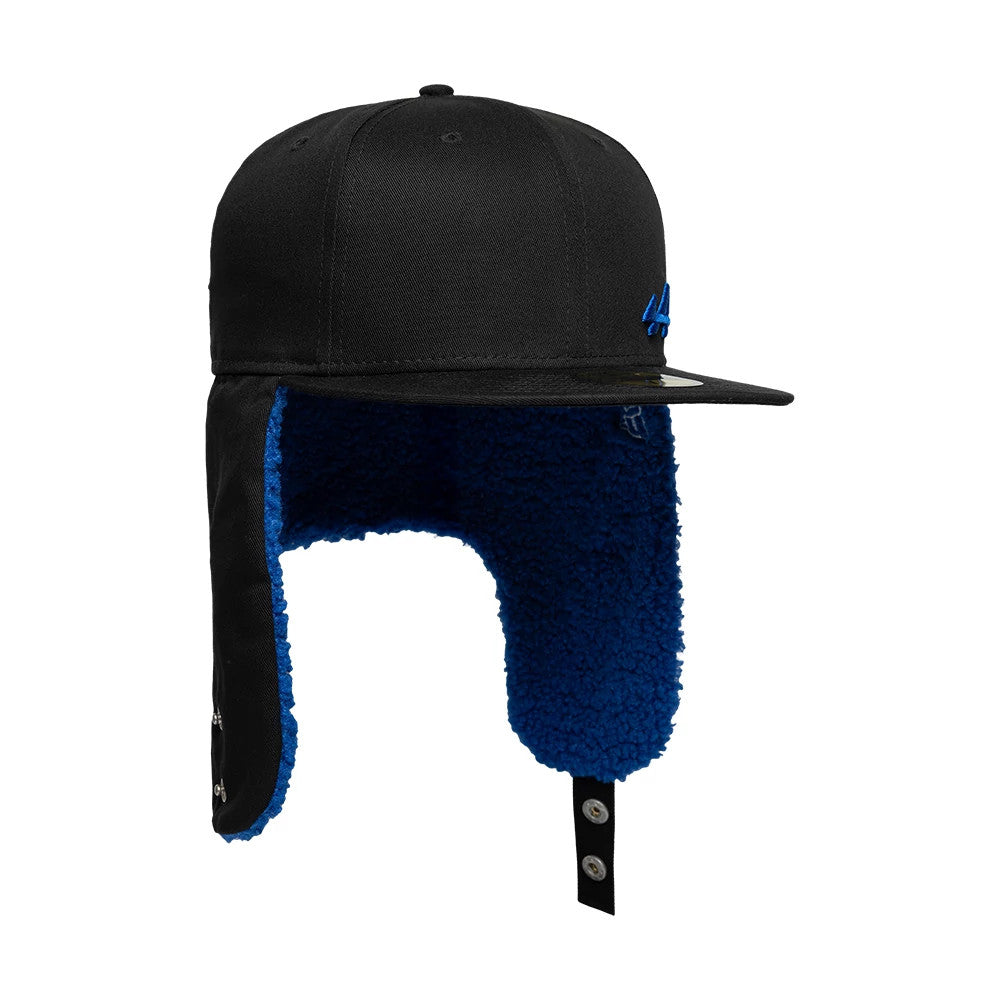 Pictured is this A390 Alpine Racing Dogear 59FIFTY Fitted cap in navy. 10