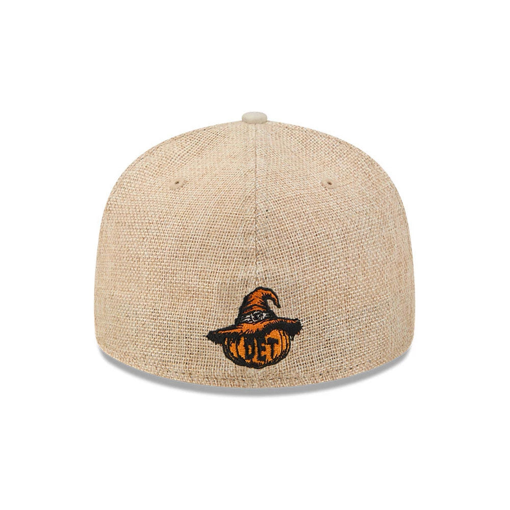 Pictured is this MLB Halloween Detroit Tigers 59FIFTY Fitted cap in beige. 5