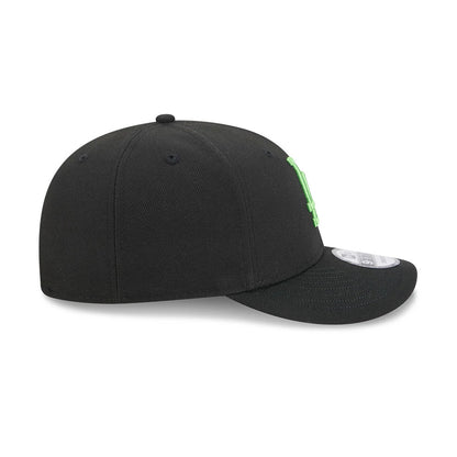 Pictured is this MLB Halloween LA Dodgers 9FIFTY Snapback cap in black. 7