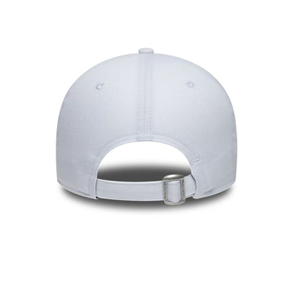 Pictured is this Atlassian Williams F1 Team Essential 9FORTY Adjustable cap in white. 4