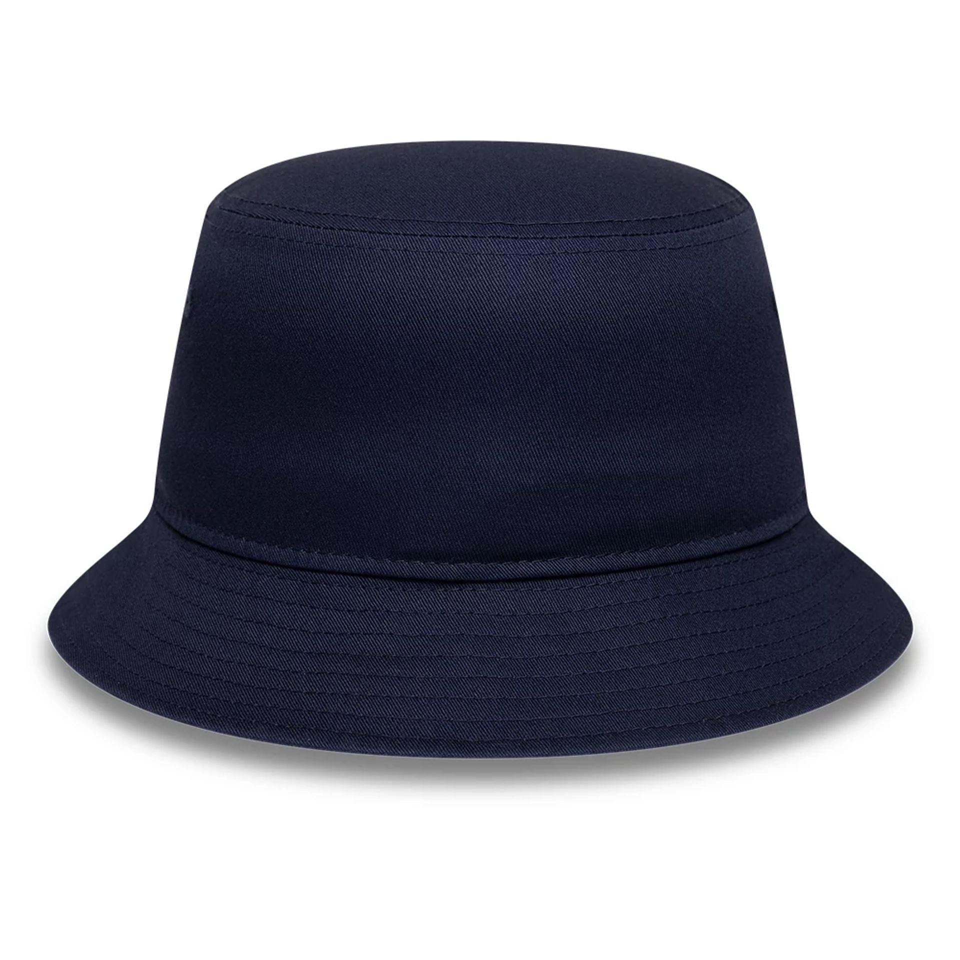 Pictured is this Atlassian Williams F1 Team Essential Bucket hat in navy. 4