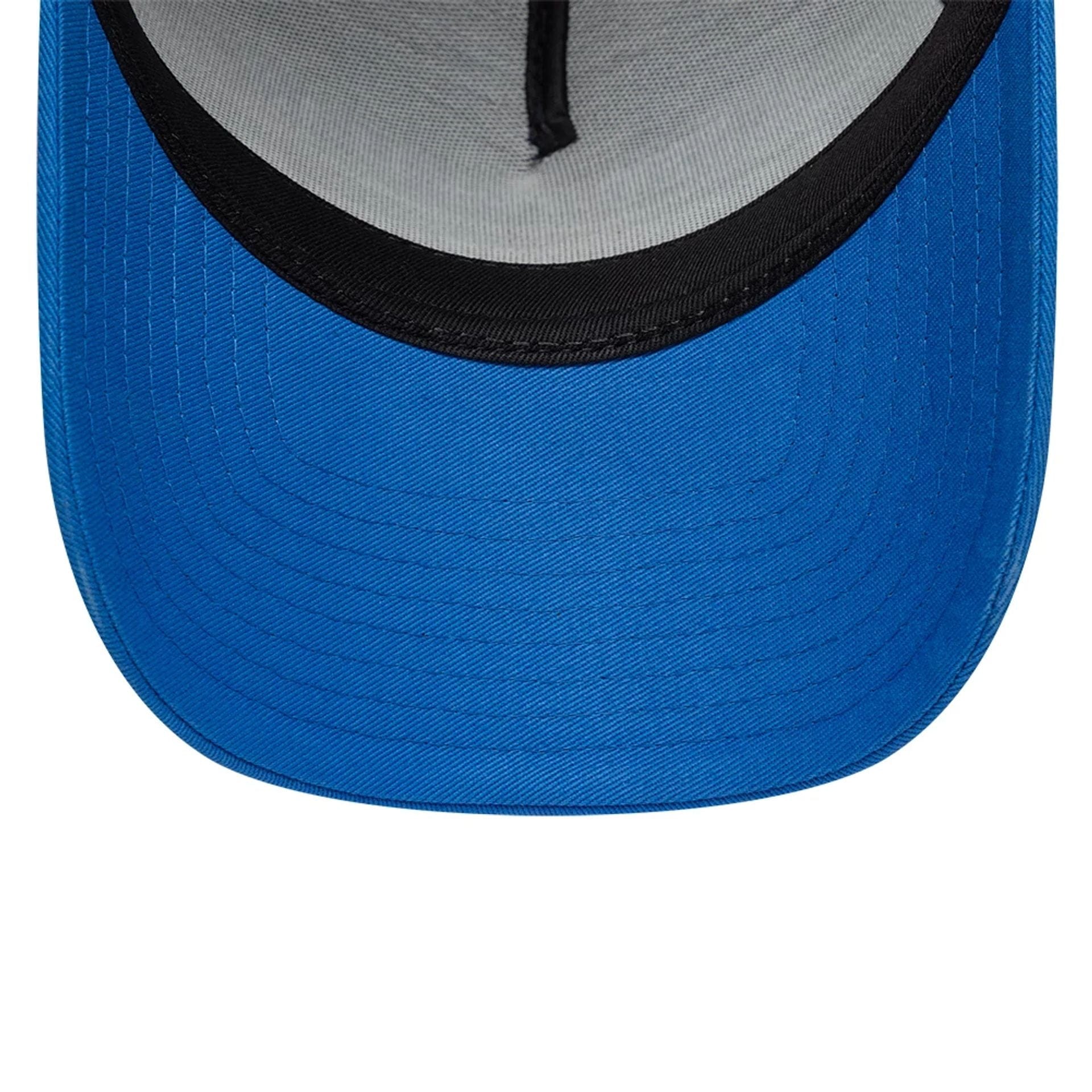 Pictured is this Atlassian Williams F1 Team Essential 9FORTY A-Frame Trucker Adjustable cap in navy. 5