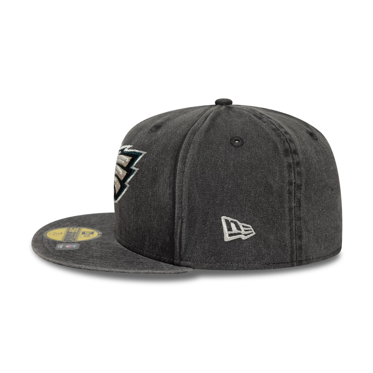 Pictured is this NFL Washed Philadelphia Eagles 59FIFTY Fitted cap in black. 6