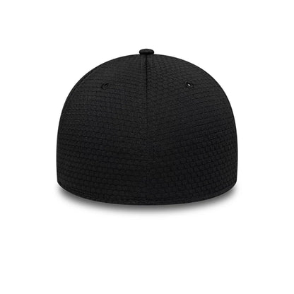 Pictured is this MLB Tech Chicago White Sox 39THIRTY Stretch Fit cap in black. 4