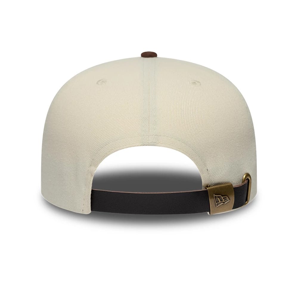 Pictured is this MLB Suede Visor LA Angels 9FIFTY A-Frame Snapback cap in Cream. 2