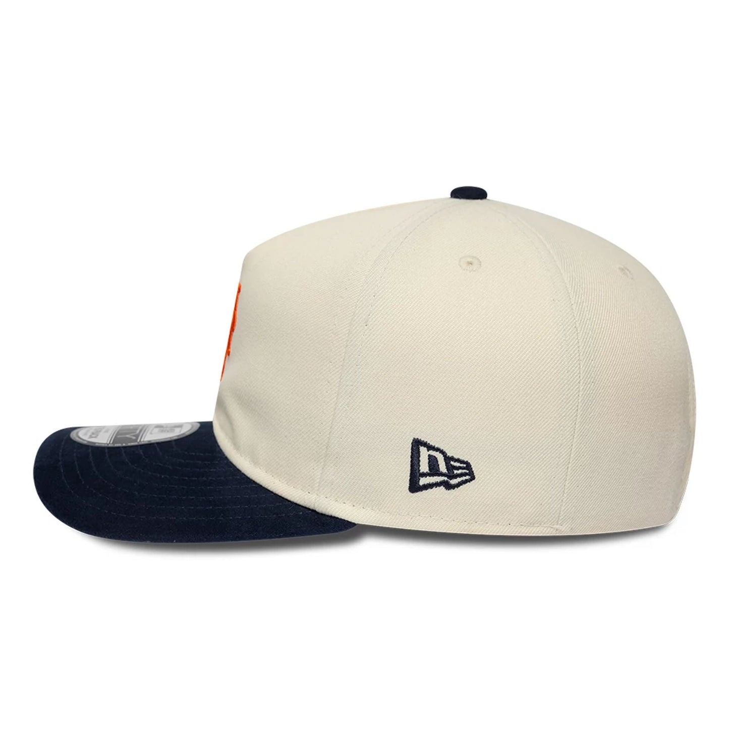 Pictured is this MLB Suede Visor New York Mets 9FIFTY A-Frame Snapback cap in Cream. 5