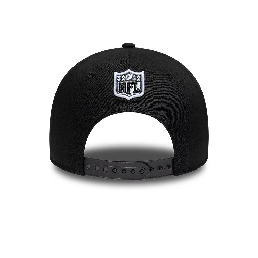 Pictured is this NFL Las Vegas Raiders 9FORTY M-Crown cap in black. 4