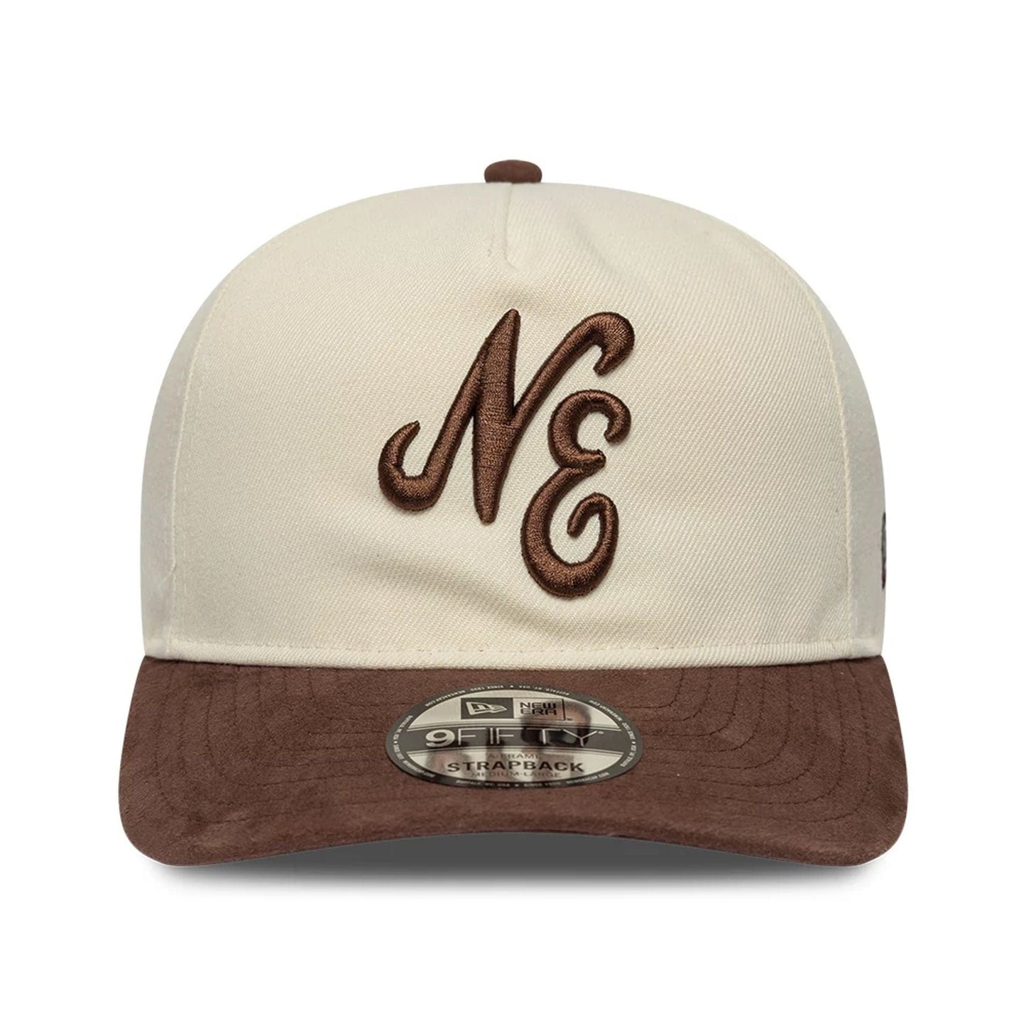 Pictured is this New Era Suede Visor 9FIFTY A-Frame Snapback cap in Cream. 3