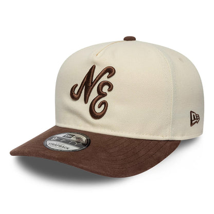New Era Suede Visor Cream 9FIFTY A-Frame Adjustable Cap, front view showing brown raised embroidered NE logo on the cream crown, paired with a brown suede visor and a 9FIFTY size sticker, with the New Era flag logo on the left side.