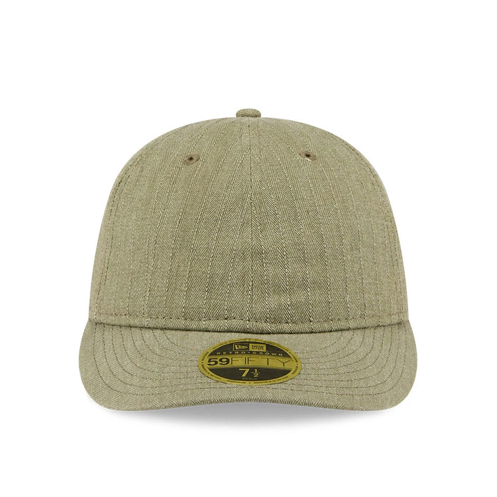 Pictured is this New Era Herringbone Retro Crown 59FIFTY Fitted cap in green. 3