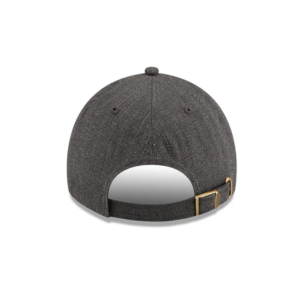 Pictured is this New Era Herringbone Pinstripe Casual Classic cap in Charcoal. 5