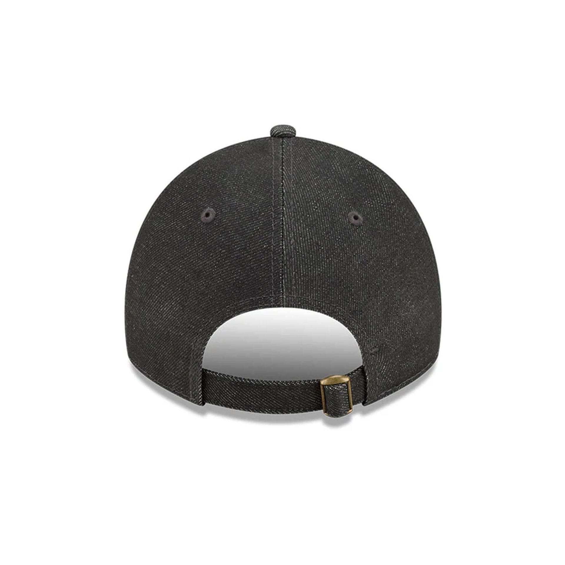 Pictured is this Top Gun 9TWENTY cap in black. 5