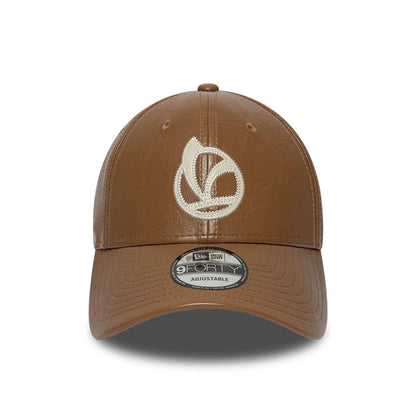Pictured is this Crinkle Vespa 9FORTY Adjustable cap in dark brown. 2