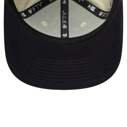 Pictured is this MLB World Series Patch New York Yankees 9FIFTY Snapback Adjustable cap in light beige. 5