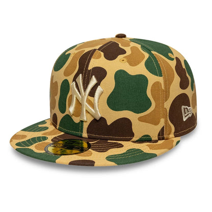 Pictured is this MLB Camo New York Yankees 59FIFTY Fitted cap in beige. 1