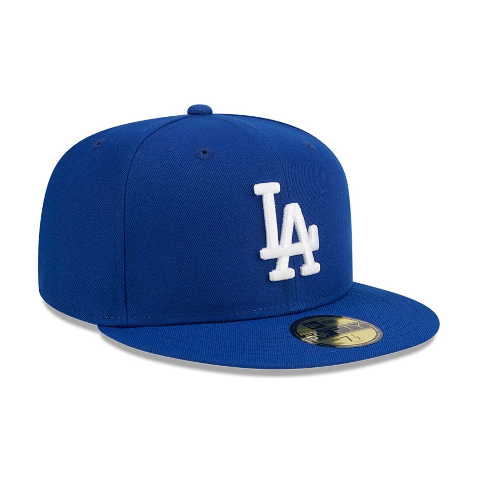Pictured is this Vanson X MLB LA Dodgers 59FIFTY Fitted cap in blue. 4